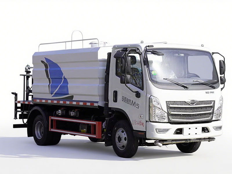 国六福田领航7方方罐洒水车