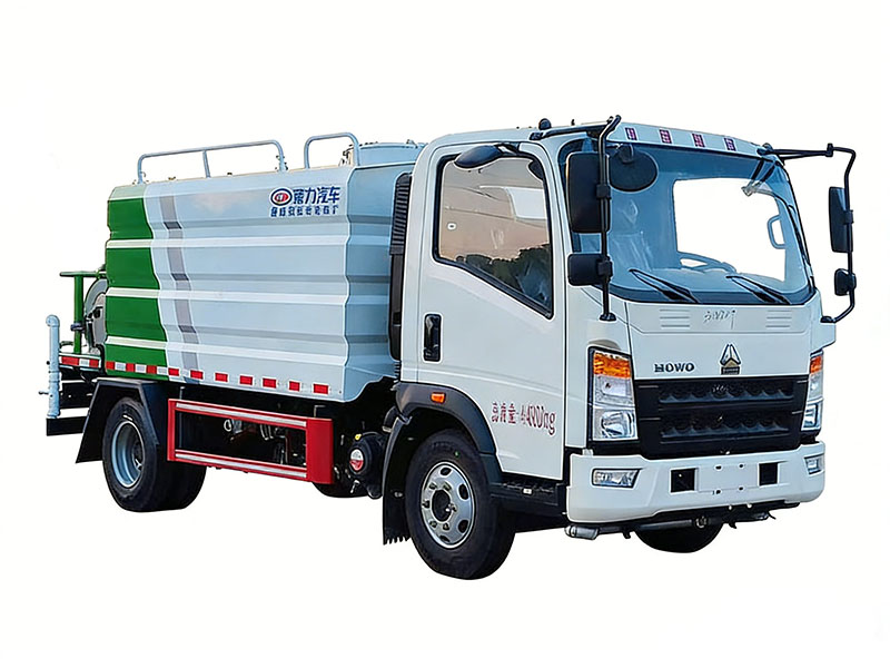 重汽豪沃7方方罐洒水车